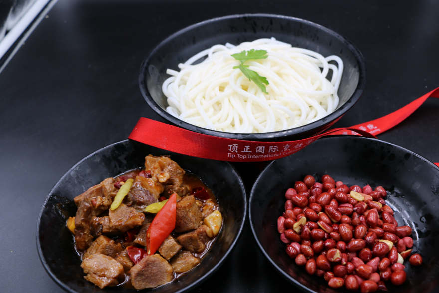 贵阳原味汤粉王培训